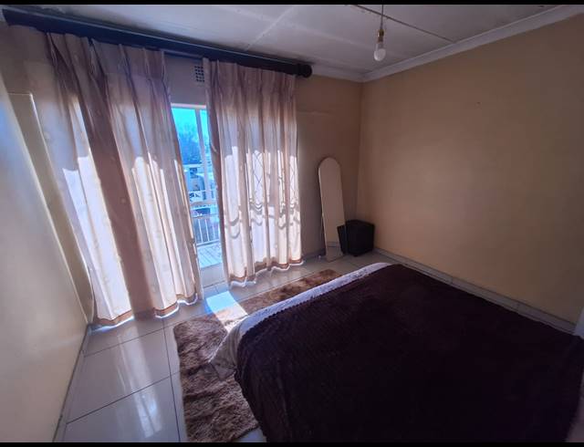 2 BEDROOM FLAT FOR SALE IN PEACEHAVEN